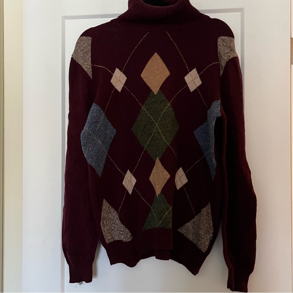 Vintage 💯 Wool Argyle American Eagle Burgundy Sweater
